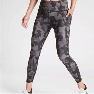 ATHLETA Lightening Camo Print 7/8 Tight